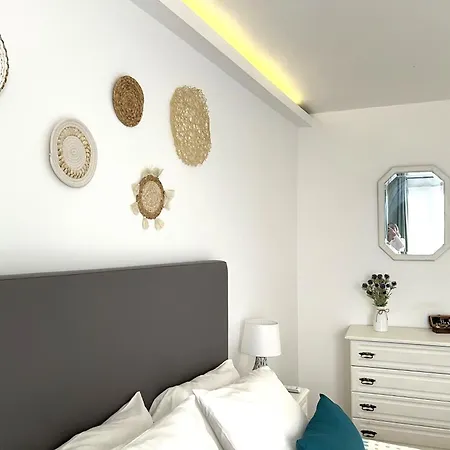 Апартаменты Casas Bernardes Эрисейра