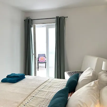 Casas Bernardes Apartment